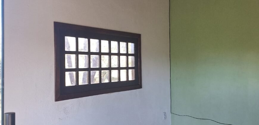 Casa – Km 12 – Entre Alto Paraíso e São Jorge