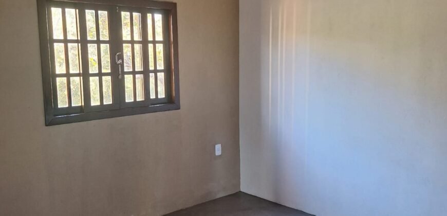 Casa – Km 12 – Entre Alto Paraíso e São Jorge