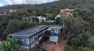 Vende-se Linda Casa – Bairro Eldorado – Alto Paraíso de Goiás