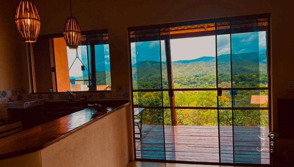 Sobrado à Venda – Ideal Para Morar e Ter Renda em Alto Paraíso- Eldorado 1 – Alto Paraíso de Goiás