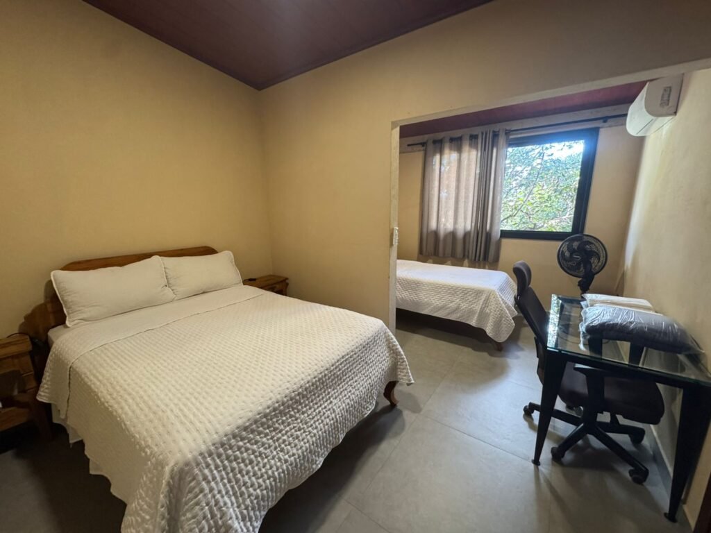 Vende-se Linda Casa – Bairro Eldorado – Alto Paraíso de Goiás