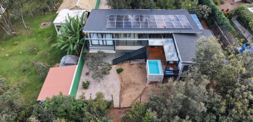 Vende-se Linda Casa – Bairro Eldorado – Alto Paraíso de Goiás