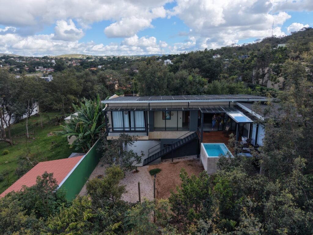 Vende-se Linda Casa – Bairro Eldorado – Alto Paraíso de Goiás