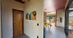 Vende-se Linda Casa – Bairro Eldorado – Alto Paraíso de Goiás