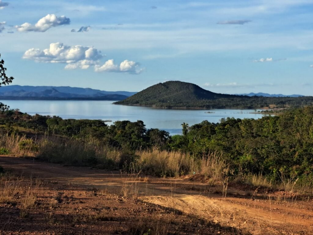 Oportunidade no Lago Serra da Mesa – Niquelândia/GO – Escriturado – 100% regularizado