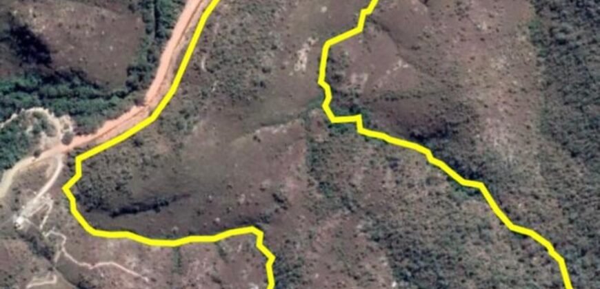 Gleba de 12ha, 3 km de Alto Paraíso sentido Moinho