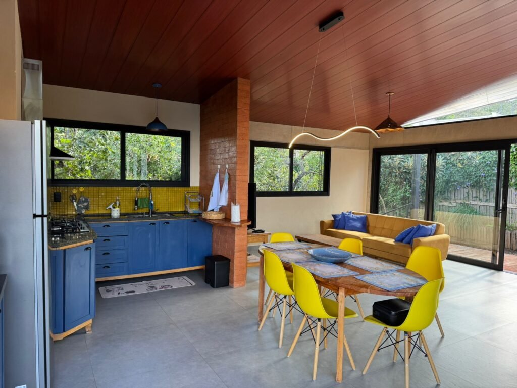 Vende-se Linda Casa – Bairro Eldorado – Alto Paraíso de Goiás