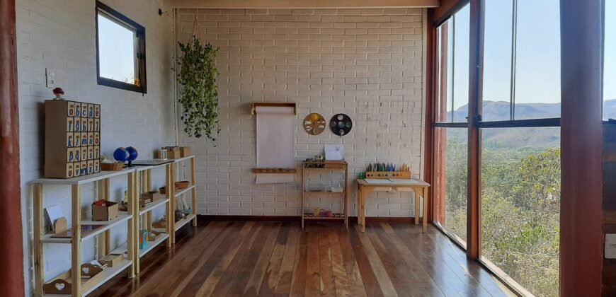 🏡 ALUGA-SE CASA COM VISTA – BAIRRO ELDORADO | ALTO PARAÍSO DE GOIÁS