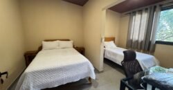 Vende-se Linda Casa – Bairro Eldorado – Alto Paraíso de Goiás