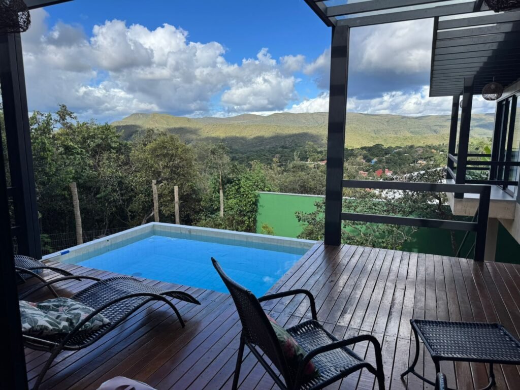 Vende-se Linda Casa – Bairro Eldorado – Alto Paraíso de Goiás