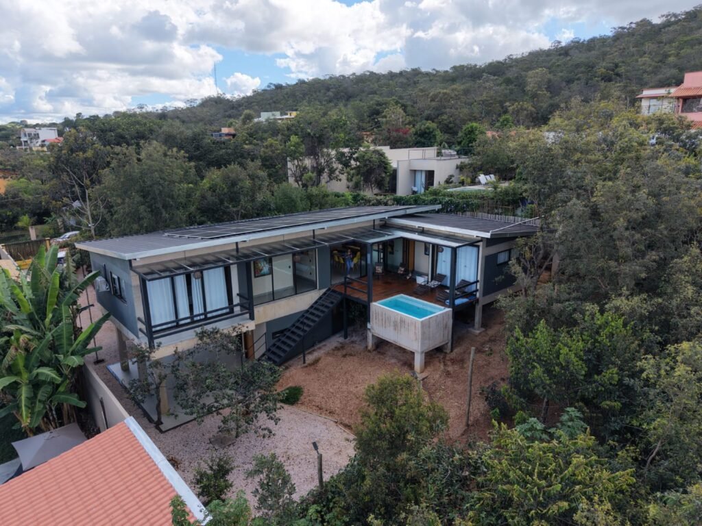Vende-se Linda Casa – Bairro Eldorado – Alto Paraíso de Goiás