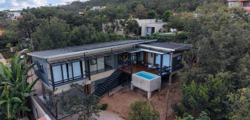 Vende-se Linda Casa – Bairro Eldorado – Alto Paraíso de Goiás