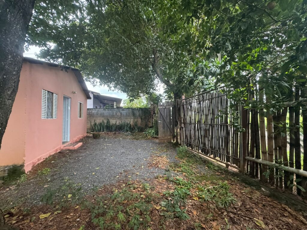 Vende Casa – Bem Localizada – Monte Sinai – Alto Paraíso de Goiás