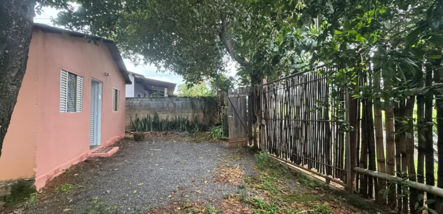 Vende Casa – Bem Localizada – Monte Sinai – Alto Paraíso de Goiás