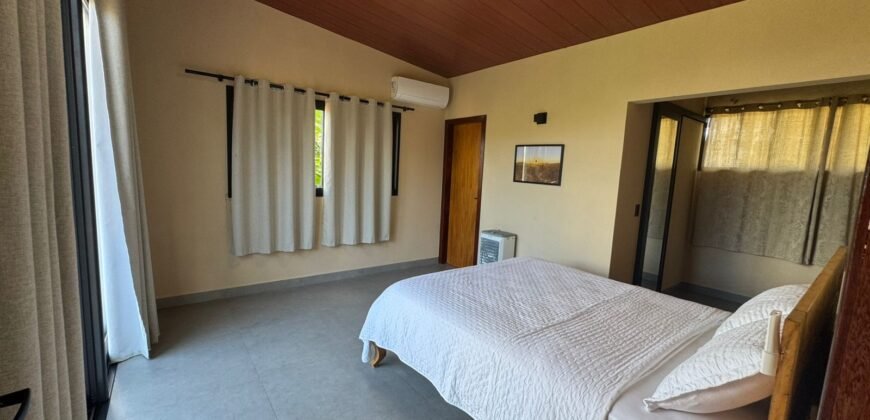 Vende-se Linda Casa – Bairro Eldorado – Alto Paraíso de Goiás