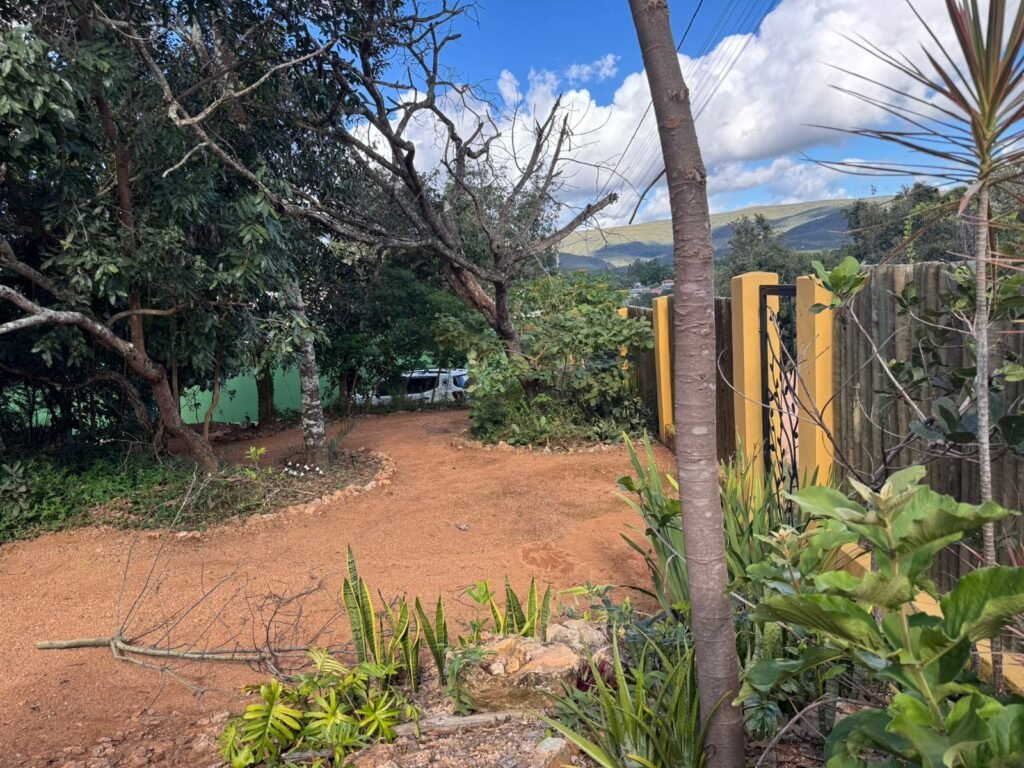 Vende-se Linda Casa – Bairro Eldorado – Alto Paraíso de Goiás