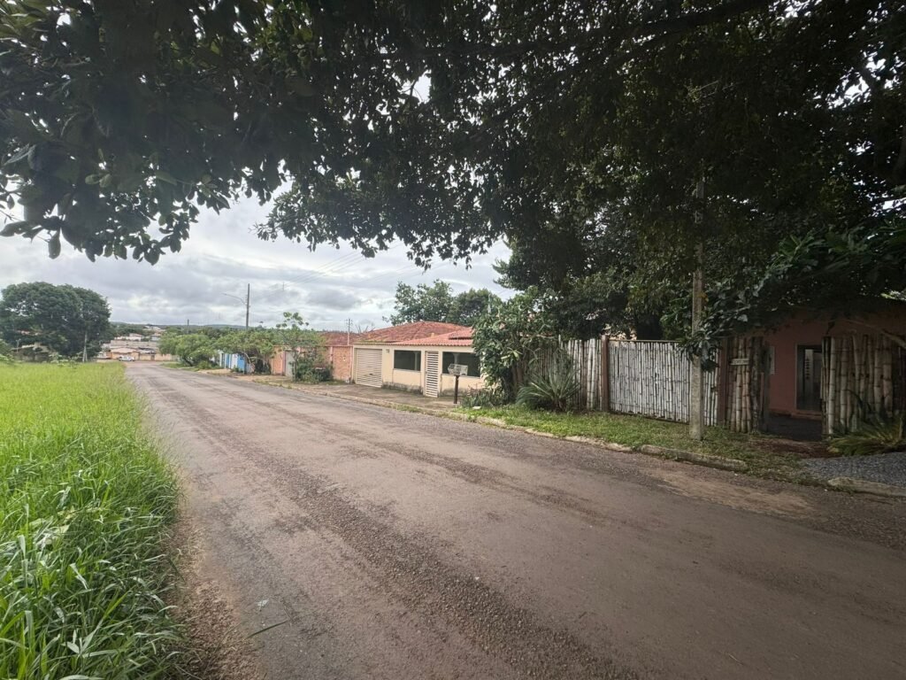Vende Casa – Bem Localizada – Monte Sinai – Alto Paraíso de Goiás