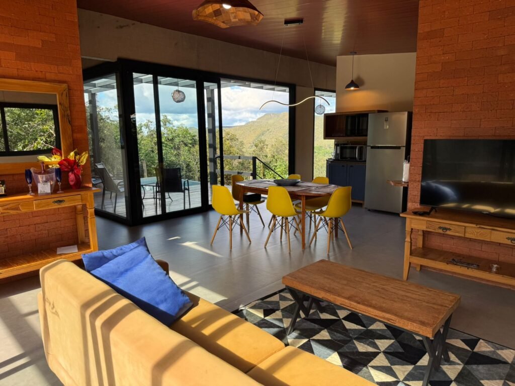 Vende-se Linda Casa – Bairro Eldorado – Alto Paraíso de Goiás