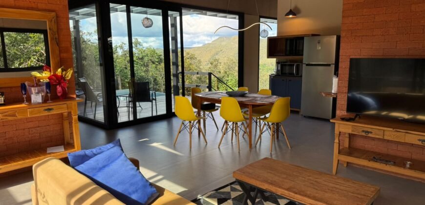 Vende-se Linda Casa – Bairro Eldorado – Alto Paraíso de Goiás