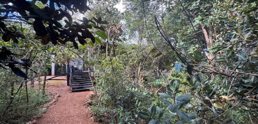 Vende-se Linda Casa – Bairro Eldorado – Alto Paraíso de Goiás