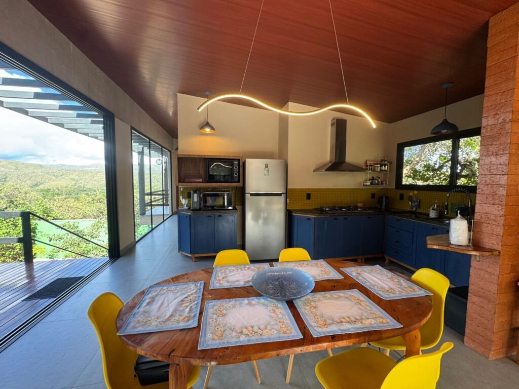 Vende-se Linda Casa – Bairro Eldorado – Alto Paraíso de Goiás