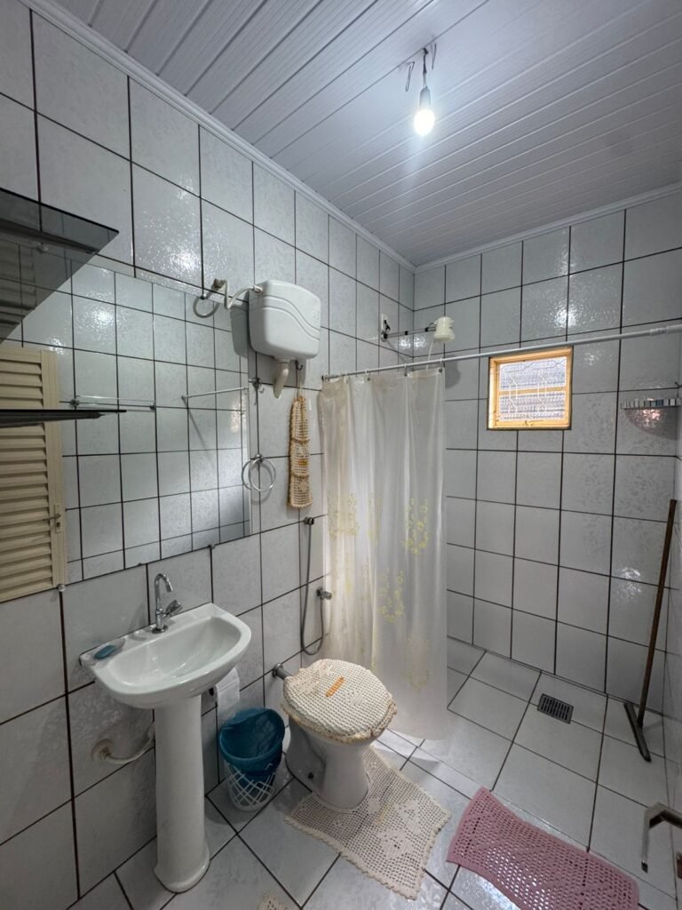 Casa + Ponto Comercial ou Escritório – Cidade Alta – Alto Paraíso de Goiás