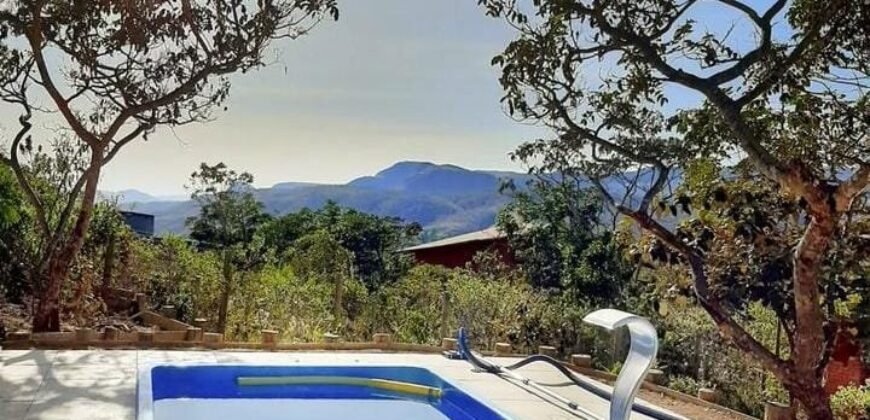 🏡 ALUGA-SE CASA COM VISTA – BAIRRO ELDORADO | ALTO PARAÍSO DE GOIÁS