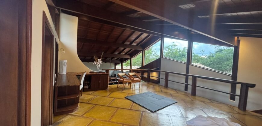 Aluga-se Casa Ampla no Morrão Semi Mobiliada  – Alto Paraíso de Goiás