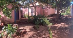 Vende Casa – Bem Localizada – Monte Sinai – Alto Paraíso de Goiás
