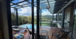 Vende-se Linda Casa – Bairro Eldorado – Alto Paraíso de Goiás