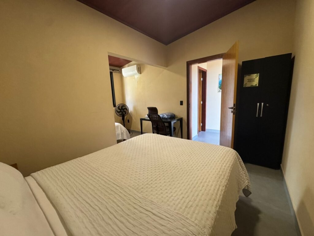 Vende-se Linda Casa – Bairro Eldorado – Alto Paraíso de Goiás