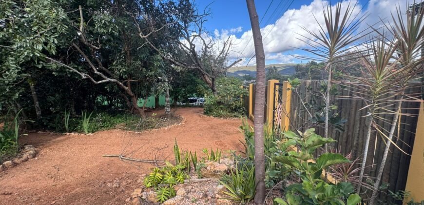 Vende-se Linda Casa – Bairro Eldorado – Alto Paraíso de Goiás