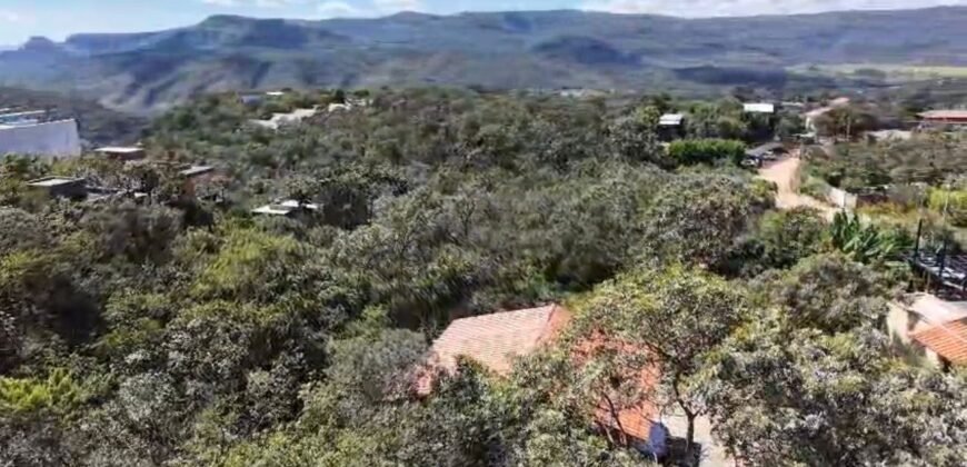 Chale + Lote 1.049m2 – Vista Permanete -Eldorado – Alto Paraíso de Goiás
