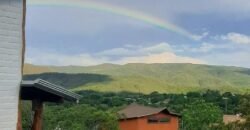 Vende-se Linda Casa com Maravilhosa Vista em Alto Paraíso de Goiás Vende-se Linda Casa com Maravilhosa Vista em Alto Paraíso de Goiás