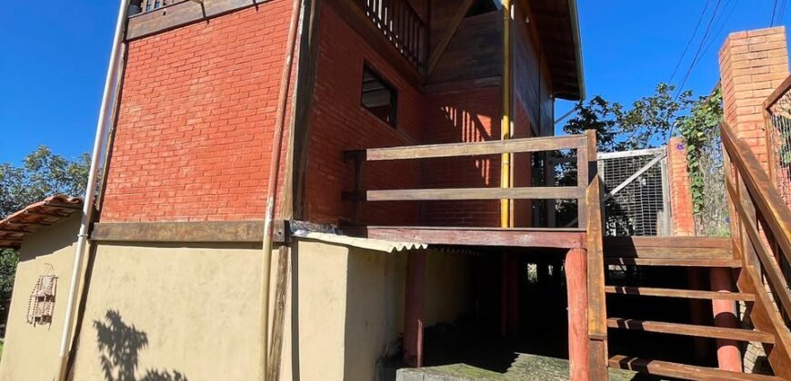 Linda Casa com Maravilhosa Vista em Alto Paraíso de Goiás