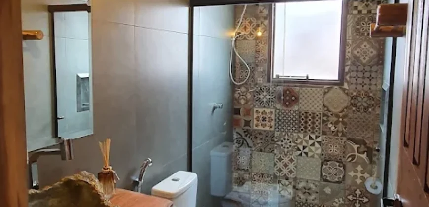 Vende-se Casa + 3 Chalés Encantador, em Alto Paraíso de Goiás