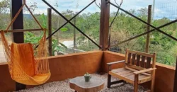 Vende-se Casa + 3 Chalés Encantador, em Alto Paraíso de Goiás