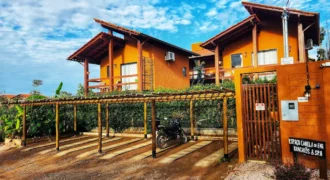 Vende-se Casa + 3 Chalés Encantador, em Alto Paraíso de Goiás