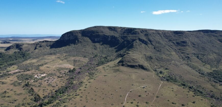 Chácara 4ha – 16km sentido São Jorge – Morro da Baleia -Chapada dos Veadeiros – 100% escriturado