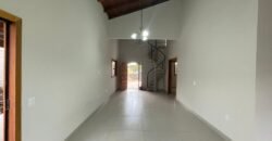 Aluga-se Casa com 3 Quartos – Alto Paraíso de Goiás Aluga-se Casa com 3 Quartos – Alto Paraíso de Goiás