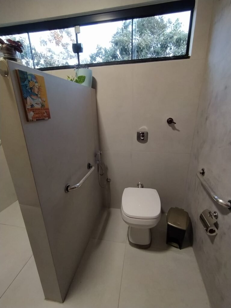 🌿 Vende-se Casa com Vista Permanente + Terreno de 1.005m² no Eldorado 2
