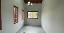 Aluga-se Casa com 3 Quartos – Alto Paraíso de Goiás Aluga-se Casa com 3 Quartos – Alto Paraíso de Goiás