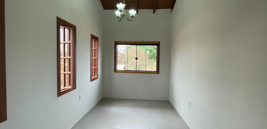 Aluga-se Casa com 3 Quartos – Alto Paraíso de Goiás