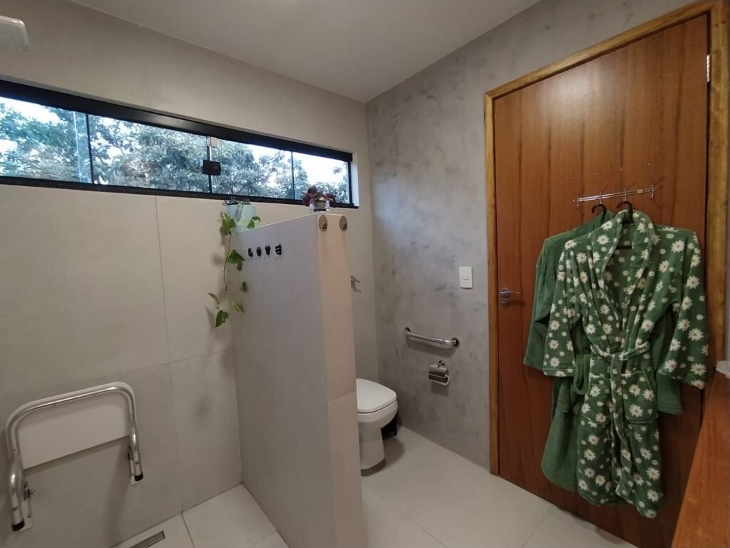 🌿 Vende-se Casa com Vista Permanente + Terreno de 1.005m² no Eldorado 2