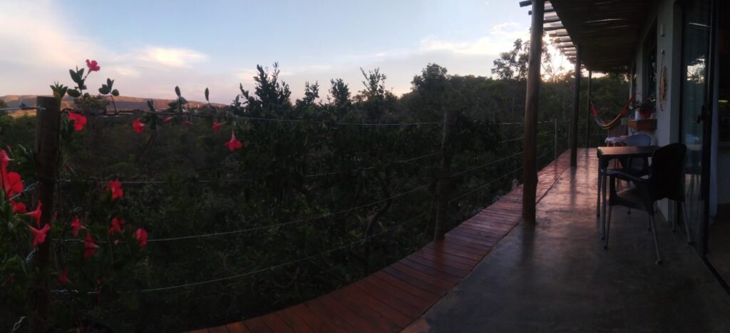 🌿 Vende-se Casa com Vista Permanente + Terreno de 1.005m² no Eldorado 2