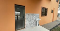 Aluga-se Casa com 3 Quartos – Alto Paraíso de Goiás Aluga-se Casa com 3 Quartos – Alto Paraíso de Goiás