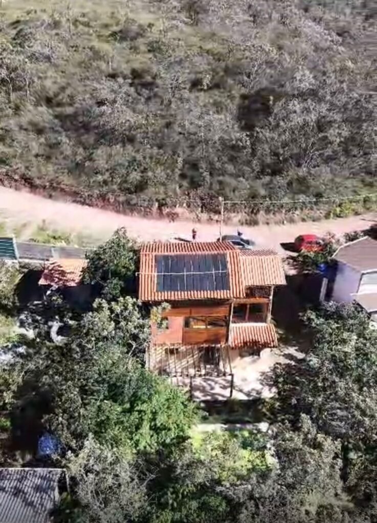 Linda Casa com Maravilhosa Vista em Alto Paraíso de Goiás