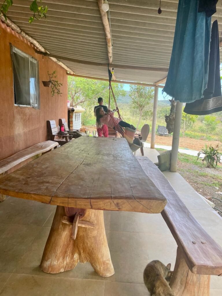 Vendo ou troco Chácara 5ha na Chapada, Alto paraíso (Couros) casa pronta | Oportunidade