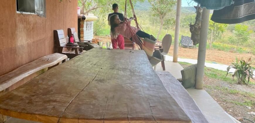 Vendo ou troco Chácara 5ha na Chapada, Alto paraíso (Couros) casa pronta | Oportunidade