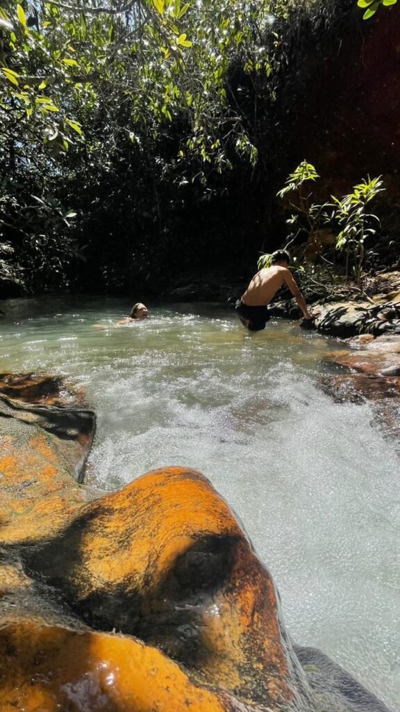 Vendo ou troco Chácara 5ha na Chapada, Alto paraíso (Couros) casa pronta | Oportunidade